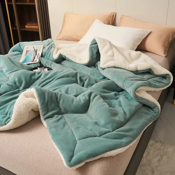 CozyWrap - Luxurious Warm Fleece Winter Blanket