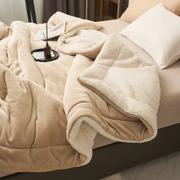 CozyWrap - Luxurious Warm Fleece Winter Blanket