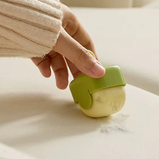 Portable & Reusable Lint Roller | LintBuddy