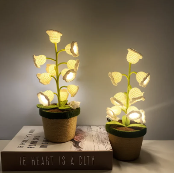 Charming Lily Night Lig