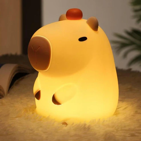 CUDDLY CAPYBARA SQUISHY NIGHT LIGHT
