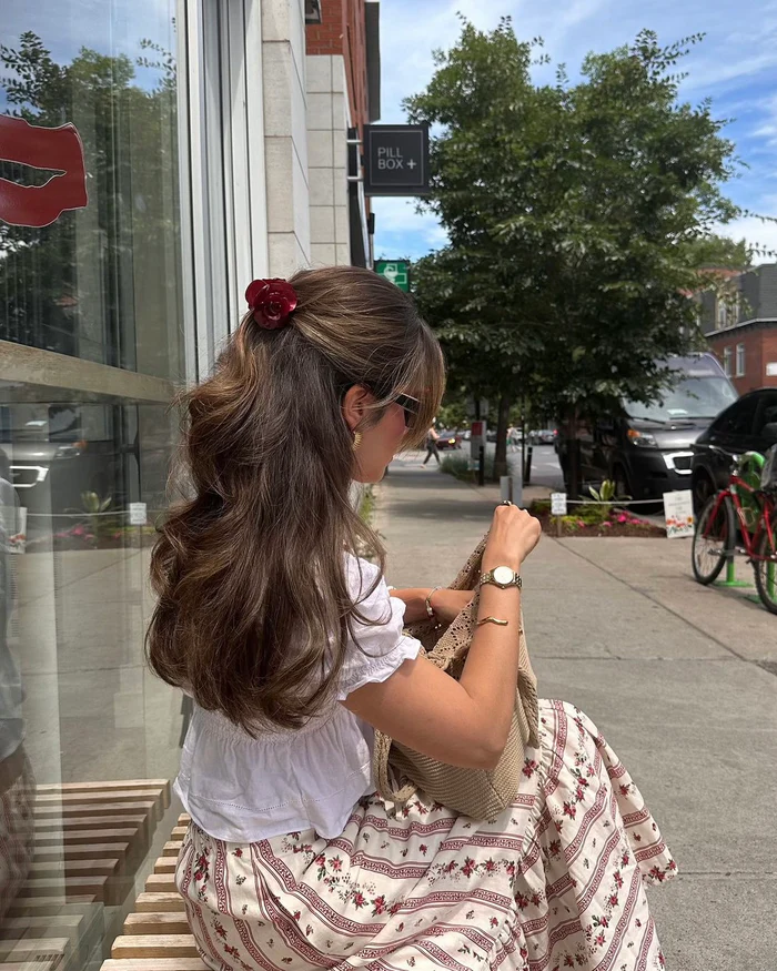 Elegant Eco-Friendly Rose Hair Clip With Durable Grip
