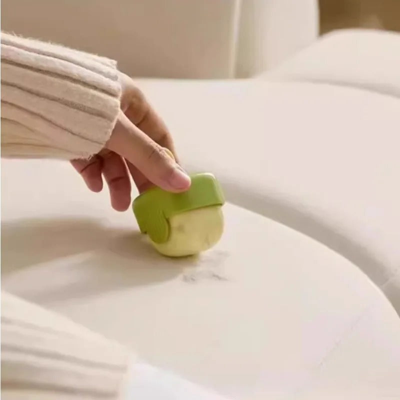 Portable & Reusable Lint Roller | LintBuddy