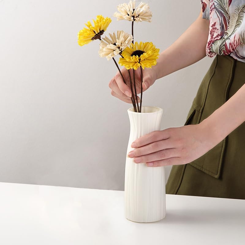 Seashell Textured White Vase | Modern Minimalist Decorative Flower Vase