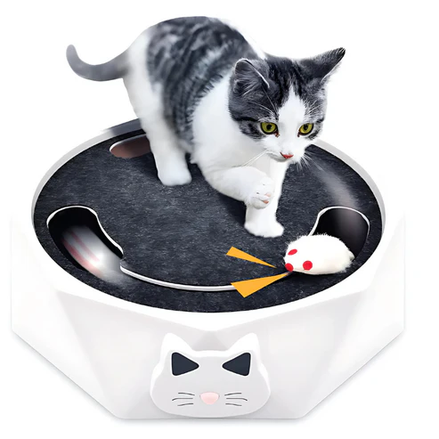 Hunting Fever | Interactive Mouse Toy for Cats with Scratching Surface & Relaxation Area