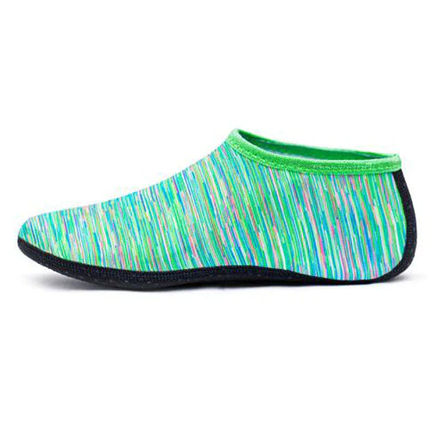 Mens and Woman Anti-slip Aqua Socks